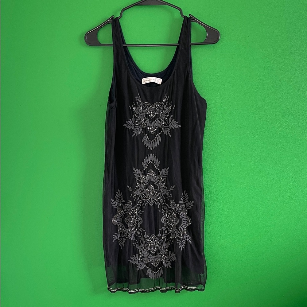 Vintage 2000s Abercrombie & Fitch Embroidered Dress